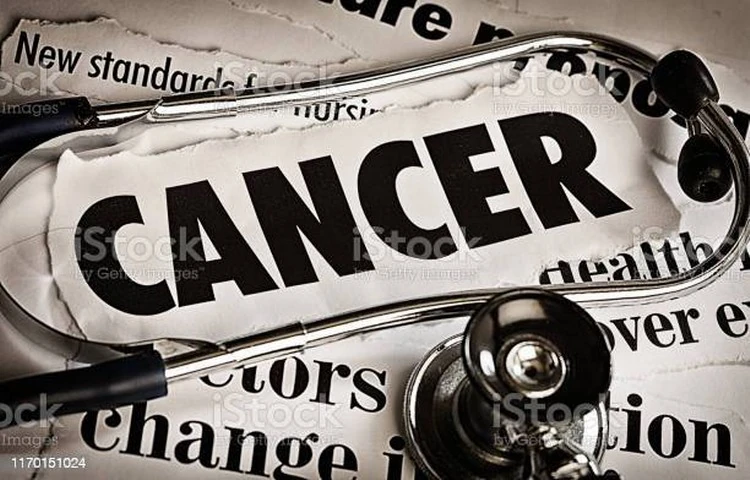 Imagen con la palabra cáncer - Cáncer y Trabajo. Un reto en Salud Laboral