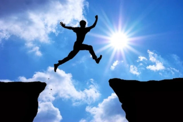 Imagen de PERSONAS VALIENTES. PERSONAS ACTIVAS. PERSONAS PERSEVERANTES. PERSONAS QUE SABEN SOLUCIONAR PROBLEMAS